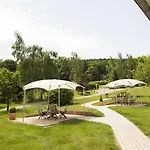 Regiohotel - #panoramablick #wellness #wallbox #grossesabendbuffet ホテル 3*