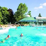 Regiohotel - #panoramablick #wellness #wallbox #grossesabendbuffet イルセンブルク