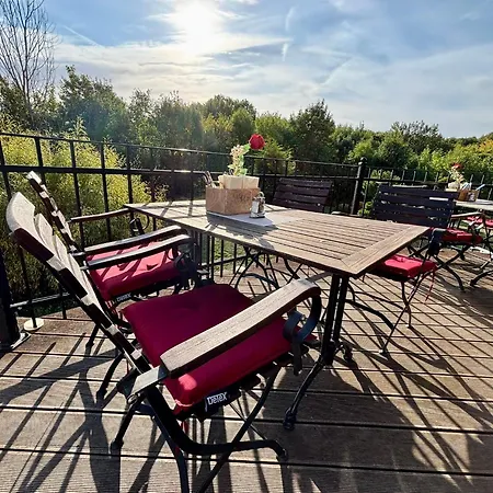 Regiohotel - #panoramablick #wellness #wallbox #grossesabendbuffet 3* السنبرغ