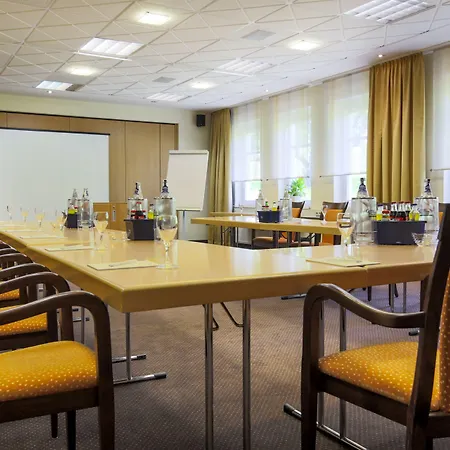 فندق Regiohotel - #panoramablick #wellness #wallbox #grossesabendbuffet السنبرغ