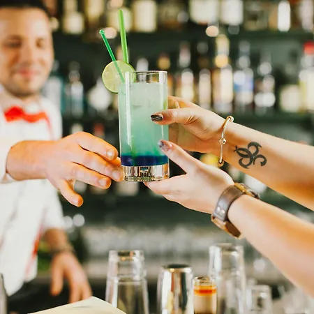 Regiohotel - #panoramablick #wellness #wallbox #grossesabendbuffet 3* السنبرغ