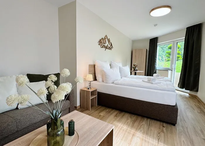 Regiohotel - #panoramablick #wellness #wallbox #grossesabendbuffet