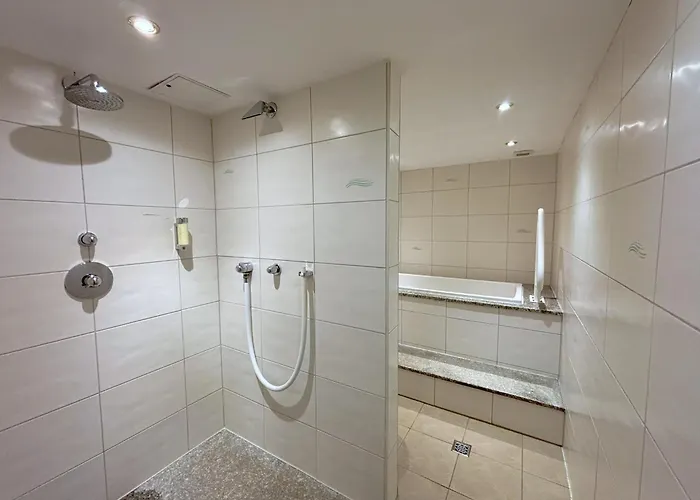 Regiohotel - #panoramablick #wellness #wallbox #grossesabendbuffet 3* Ilsenburg