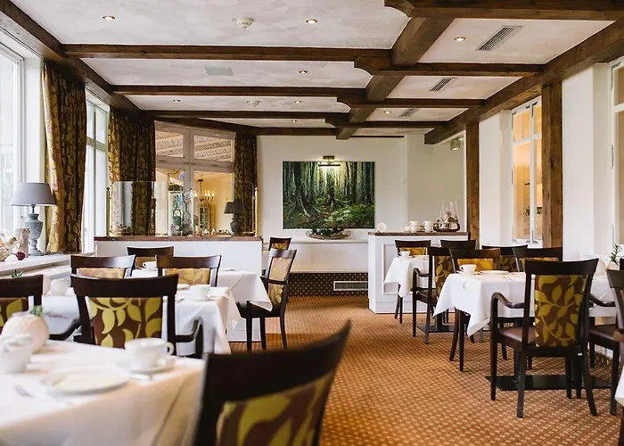 Hotell Regiohotel - #panoramablick #wellness #wallbox #grossesabendbuffet 3*