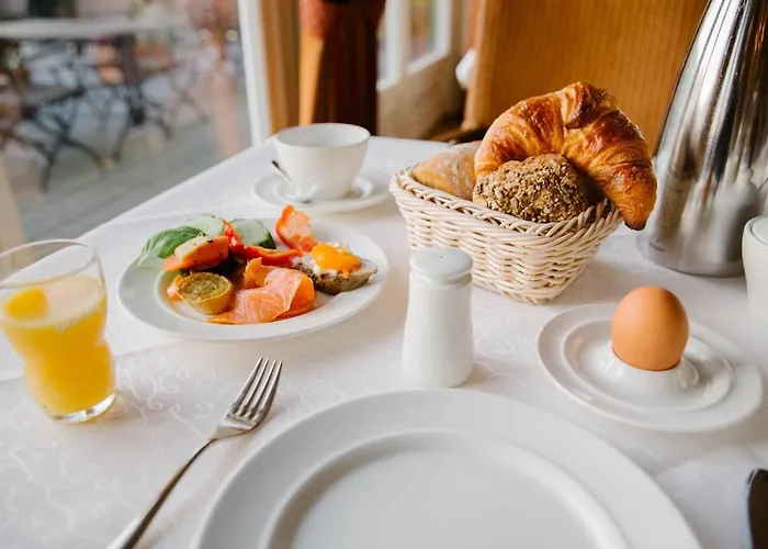 Szálloda Regiohotel - #panoramablick #wellness #wallbox #grossesabendbuffet 3*